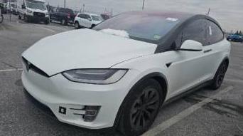 TESLA MODEL X 2018 5YJXCAE26JF115887 image